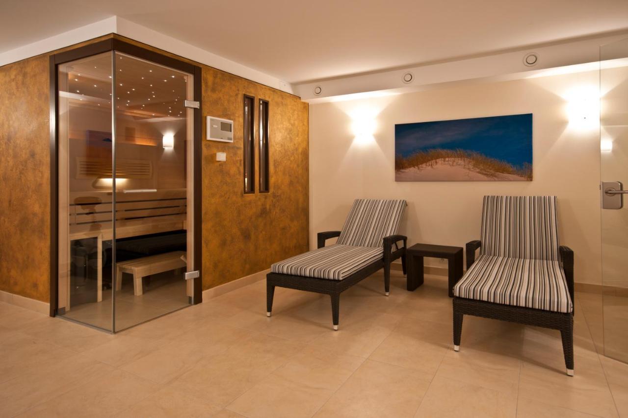Ostsee Lodges Mit Wellnessbereich ティメンドルファー・シュトラント エクステリア 写真