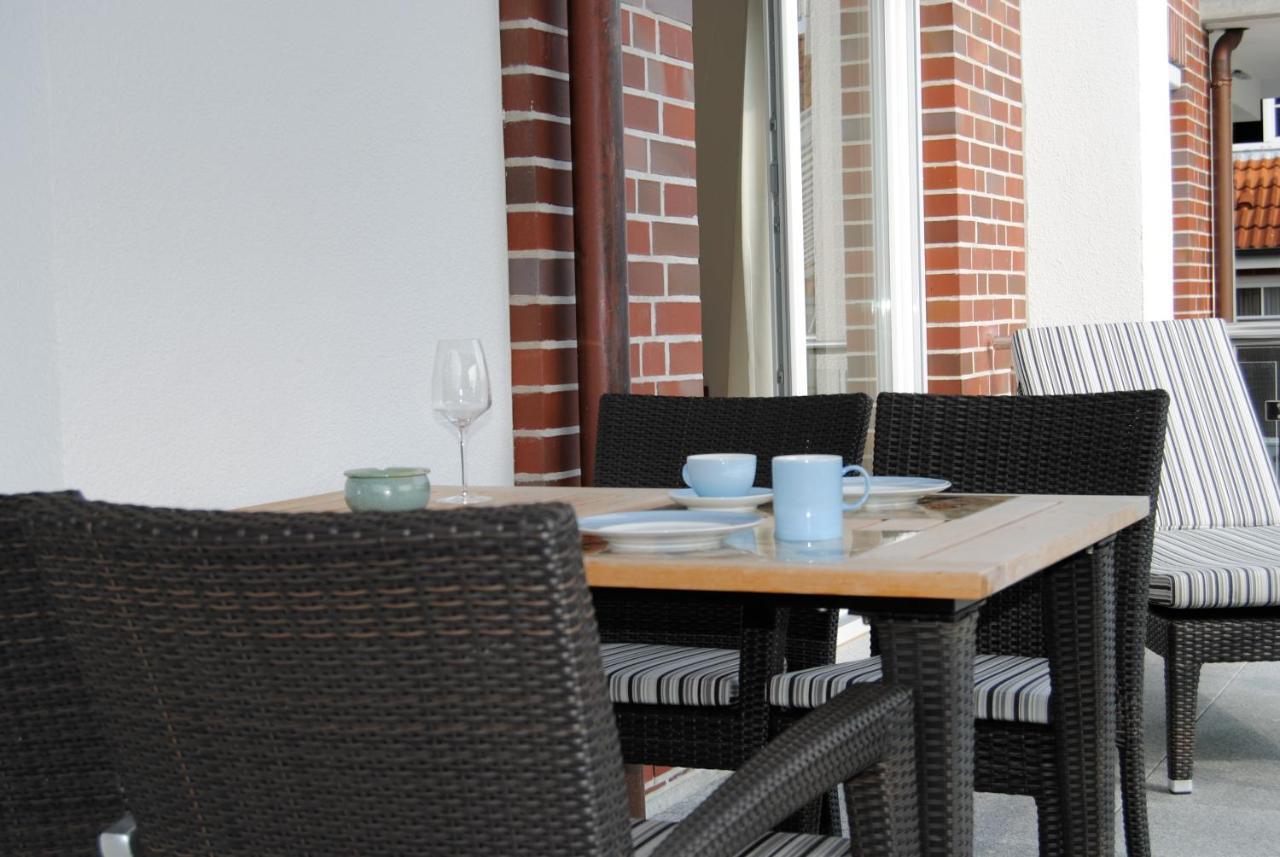 Ostsee Lodges Mit Wellnessbereich ティメンドルファー・シュトラント エクステリア 写真