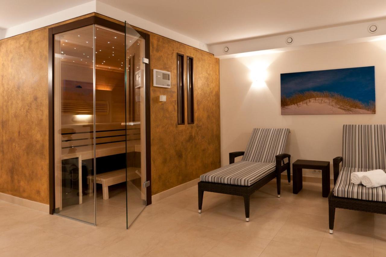 Ostsee Lodges Mit Wellnessbereich ティメンドルファー・シュトラント エクステリア 写真