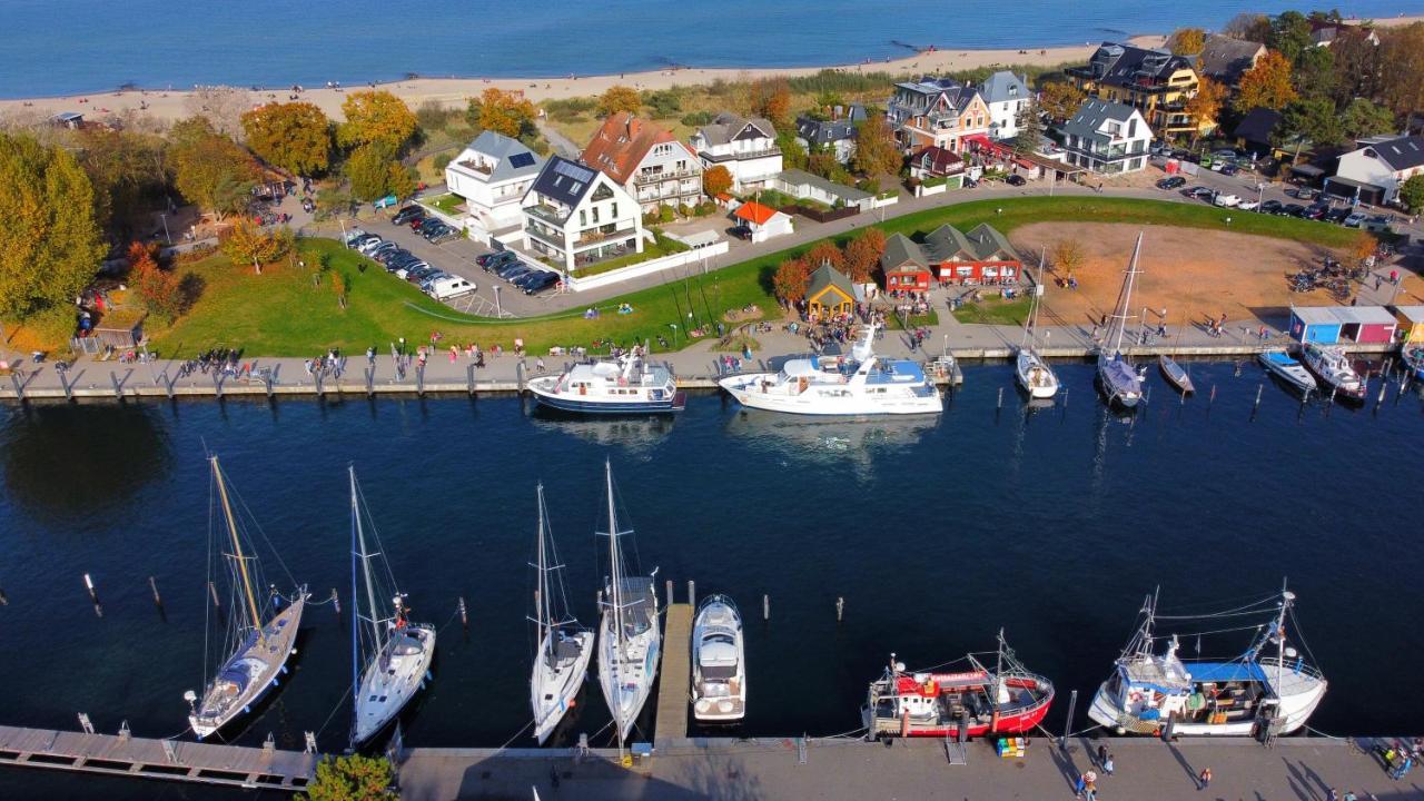 Ostsee Lodges Mit Wellnessbereich ティメンドルファー・シュトラント エクステリア 写真