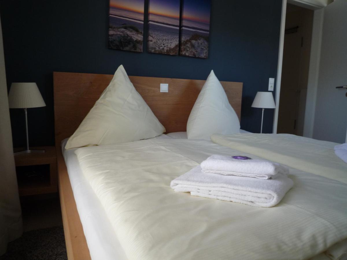 Ostsee Lodges Mit Wellnessbereich ティメンドルファー・シュトラント エクステリア 写真